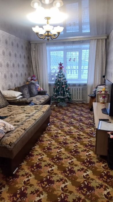 Продам 2-х кв. 2 эт.