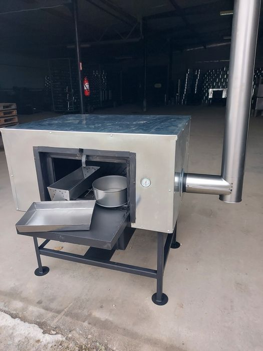 Cuptor pentru pâine pe lemne