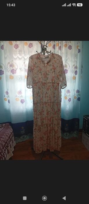 Продается Женские  Платье