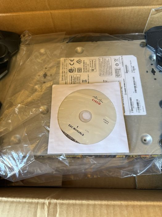 Продам Cisco коммутатор