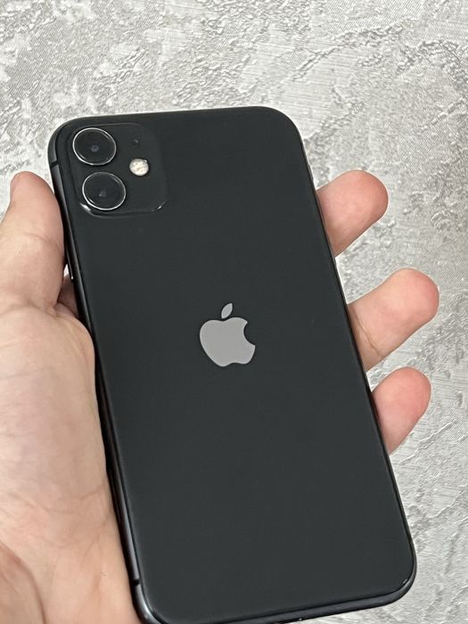 В хорошем состояний Iphone 11