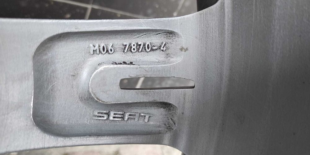 4бр. Оригинални алуминиеви джанти за Seat 17 5x112