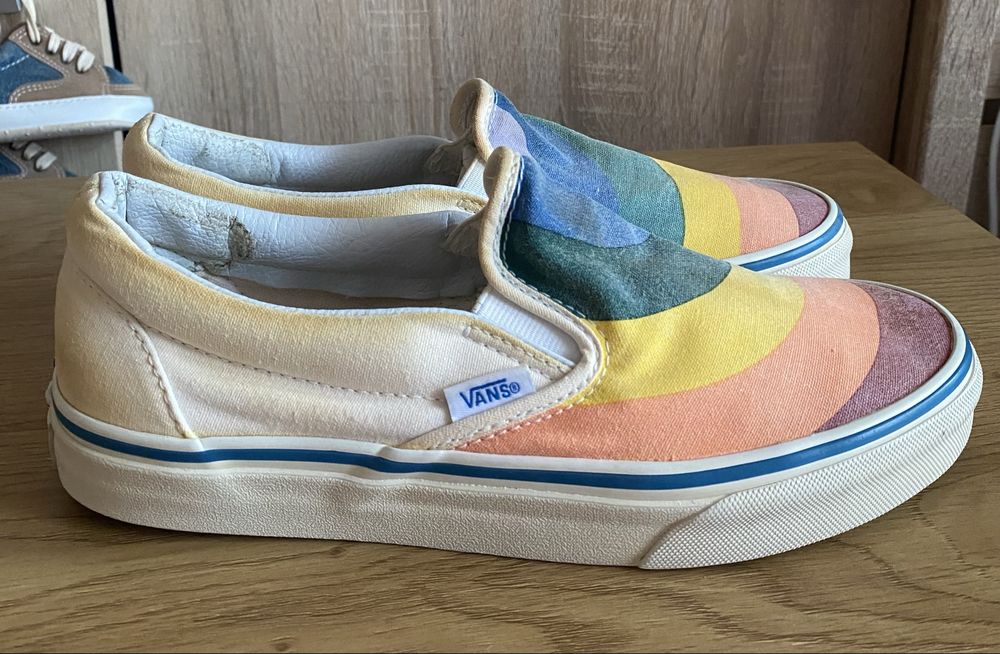 Vans Classic Slip-On (Rainbow), Teniși Vans Mărime 37