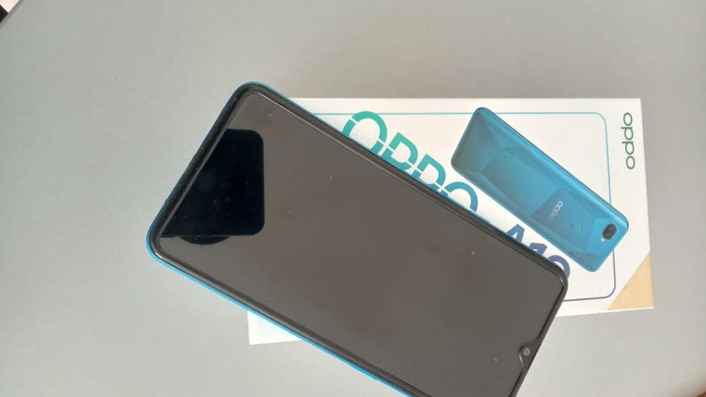 Oppo a12 в отличном состоянии