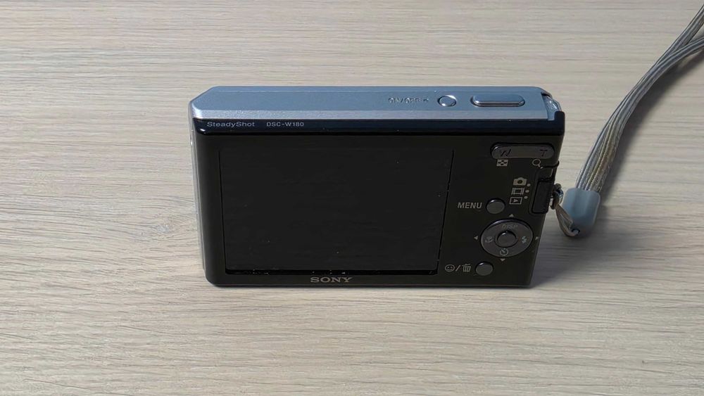 Sony Cyber-shot DSC-W180