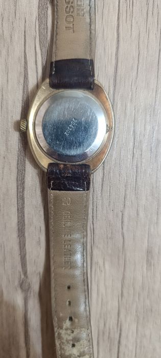 Часы Ракета позолота