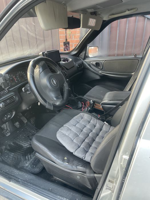 Продам нива шевроле