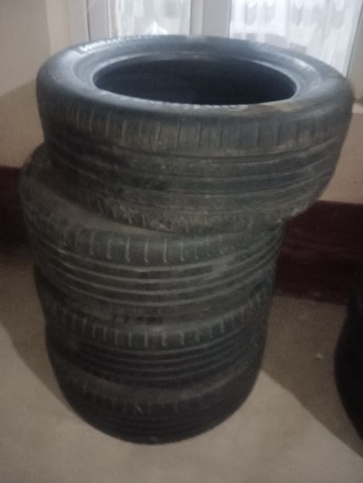 225 55 R17 Continental bu