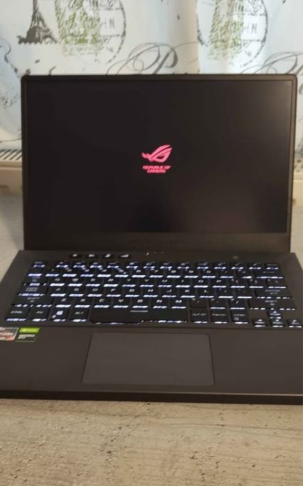 Laptop Gaming Asus Rog Zephyrus (Mouse+Casti de gaming+Cooler)