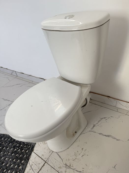 Унитаз б/у ……………:::