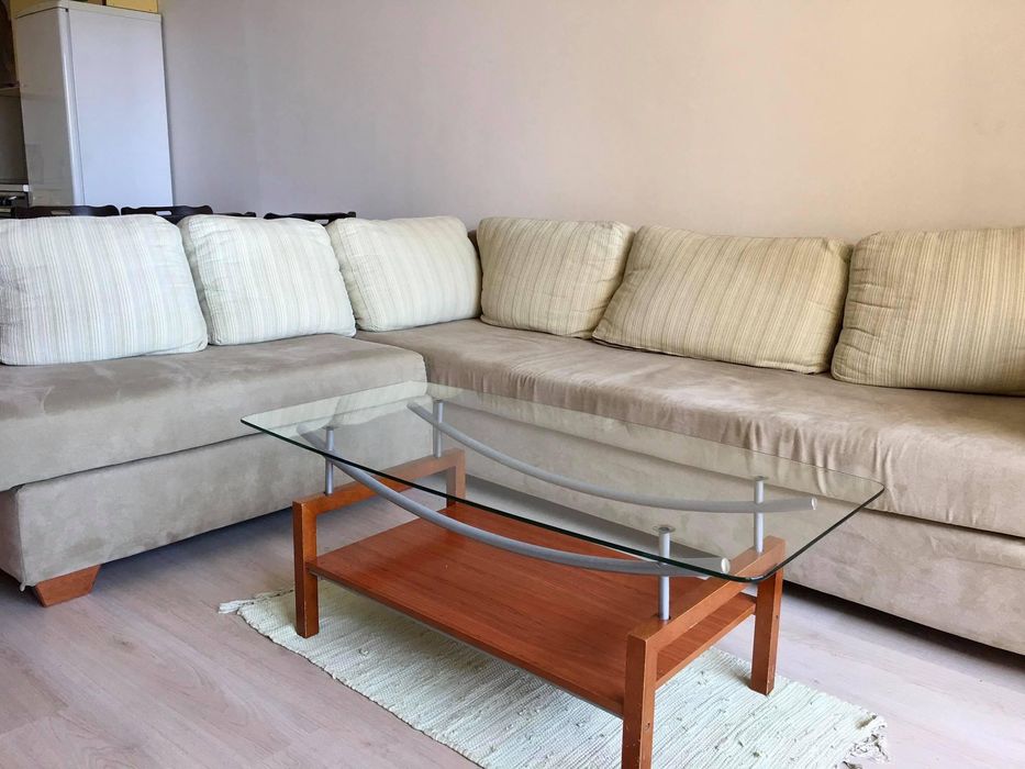 Дава се под наем Двустаен апартамент в Бургас, Сарафово - 92 кв.м за 510 € - Снимка #2