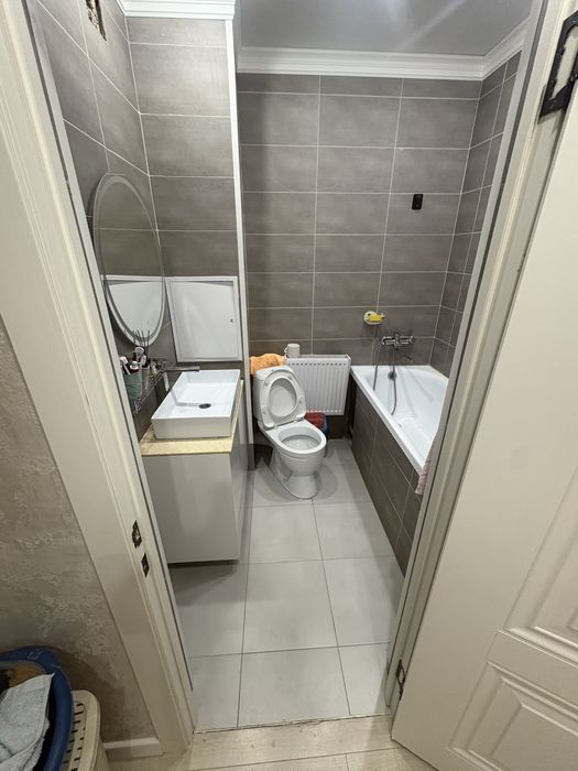 Продам 2-комн.квартиру в 10 мкр!