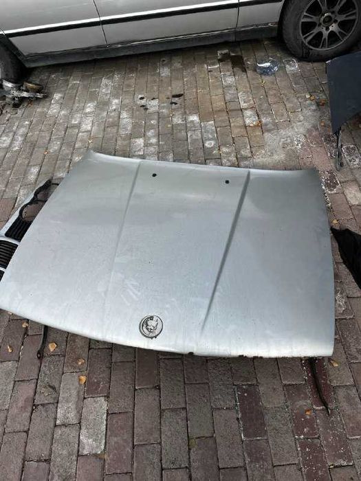 Капот ласточка решетки бмв е34