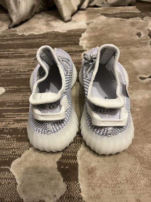 Yeezy 350 V2 Boost, 42, noi cu eticheta