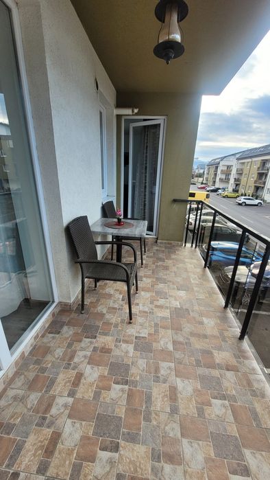 Închiriez apartament cu 2 camere Brașov