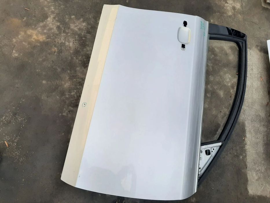 usa portiera dreapta fata audi a4 b8  break