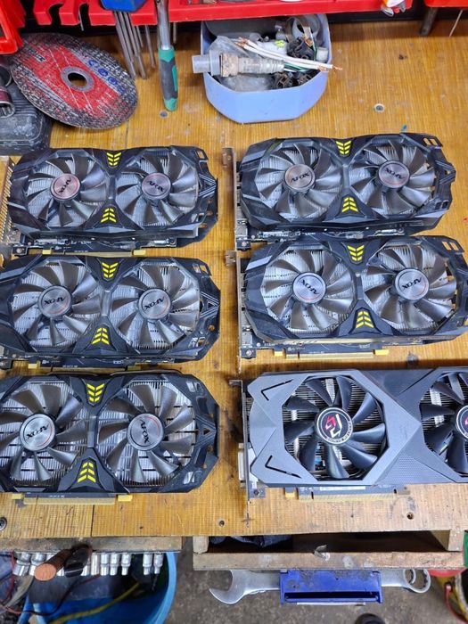 Продам видеокарты