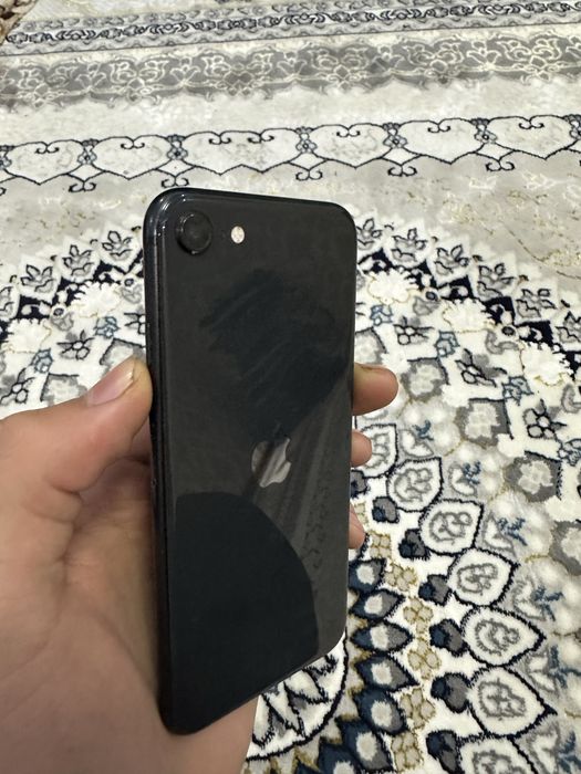 Iphone Se 94 radnoy yomkst