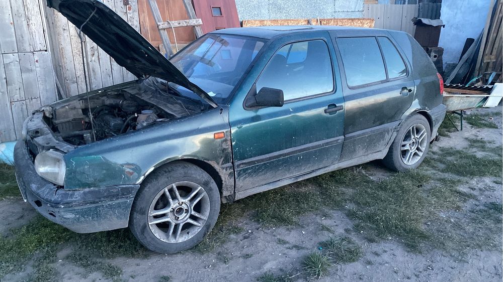Гольф. 3 1.8 механика по запчастям