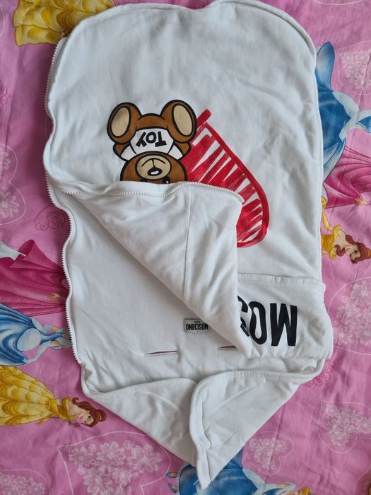 Sac de dormit/carucior Moschino talie unica