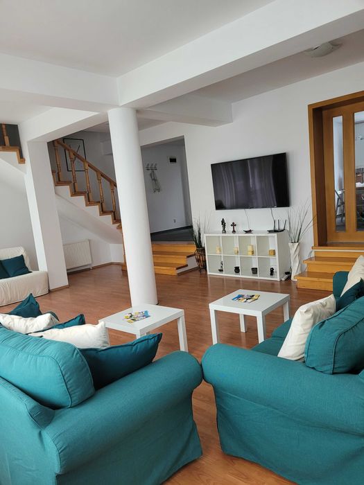 Vila de inchiriat Campina