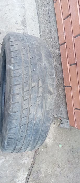 Продам резину 205/55/16