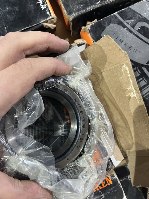 Продам подшипники