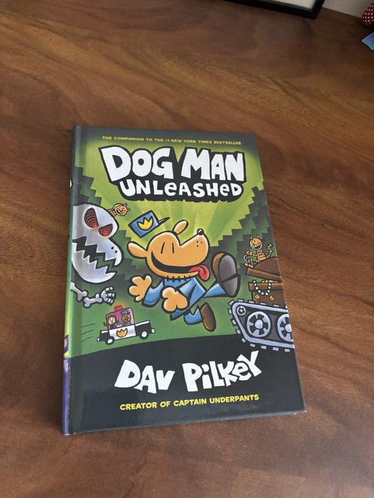 Книги серии Dog Man