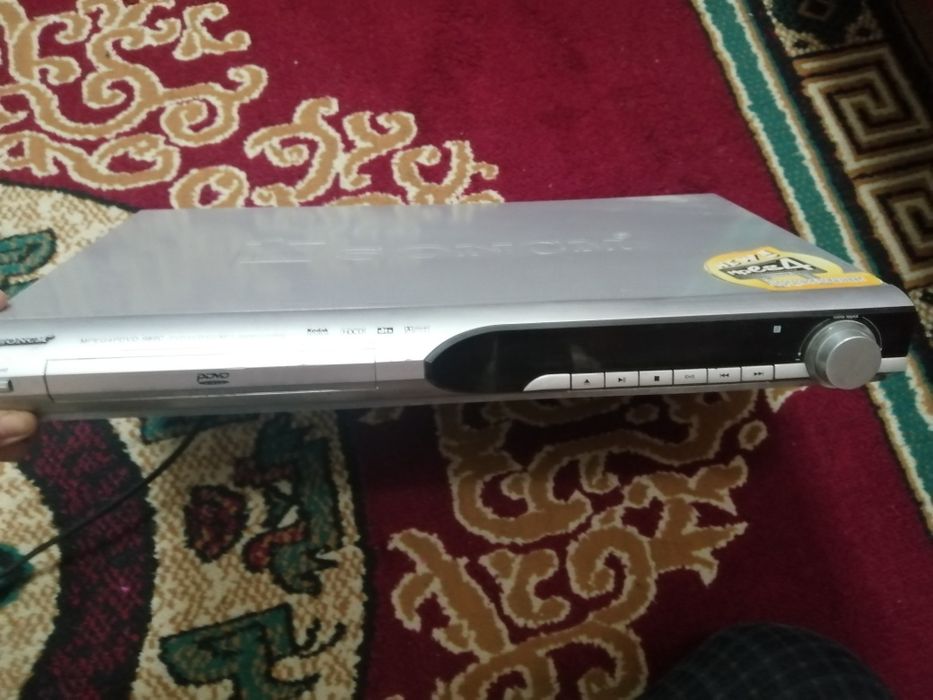 Двди хороший состояние пульты есть