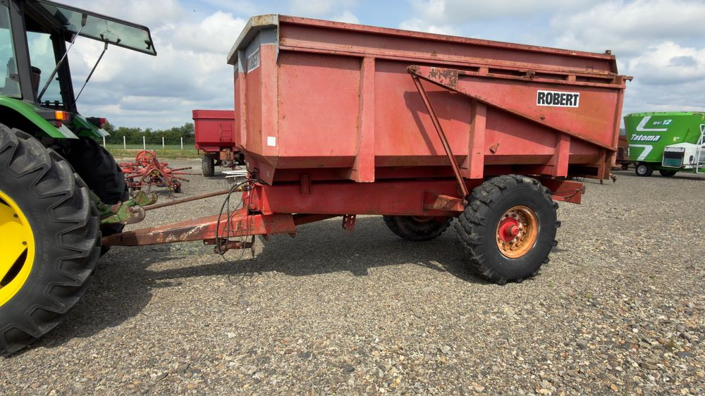 Remorca basculabilă agricolă tandem de 11 t Robert