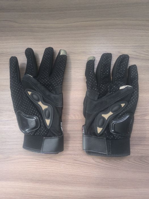 Мото перчатки  с защитой