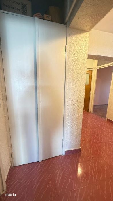 Apartament 3 camere decomandat, 64.80 mp, zona Republicii