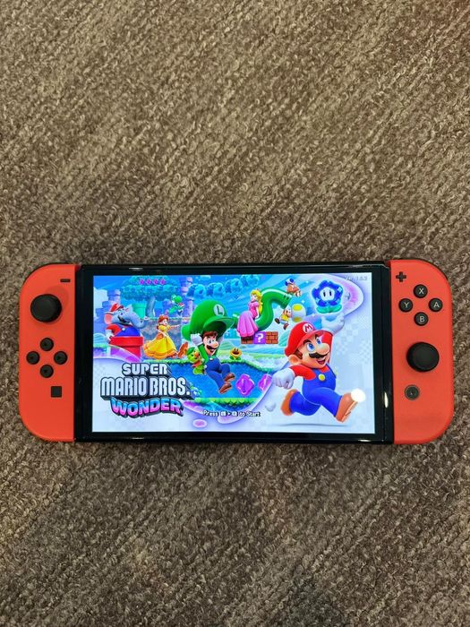 Nintendo Switch Lite OLED Mario Red Edition