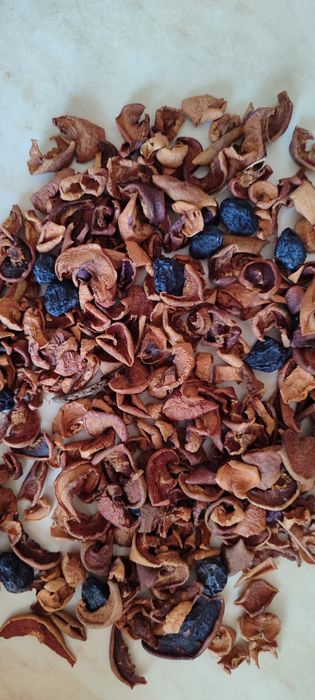 Продаю яблоки сушенные