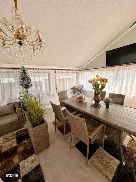 Casa impunatoare de lux – ultra dotata si mobilata - locatie deosebi