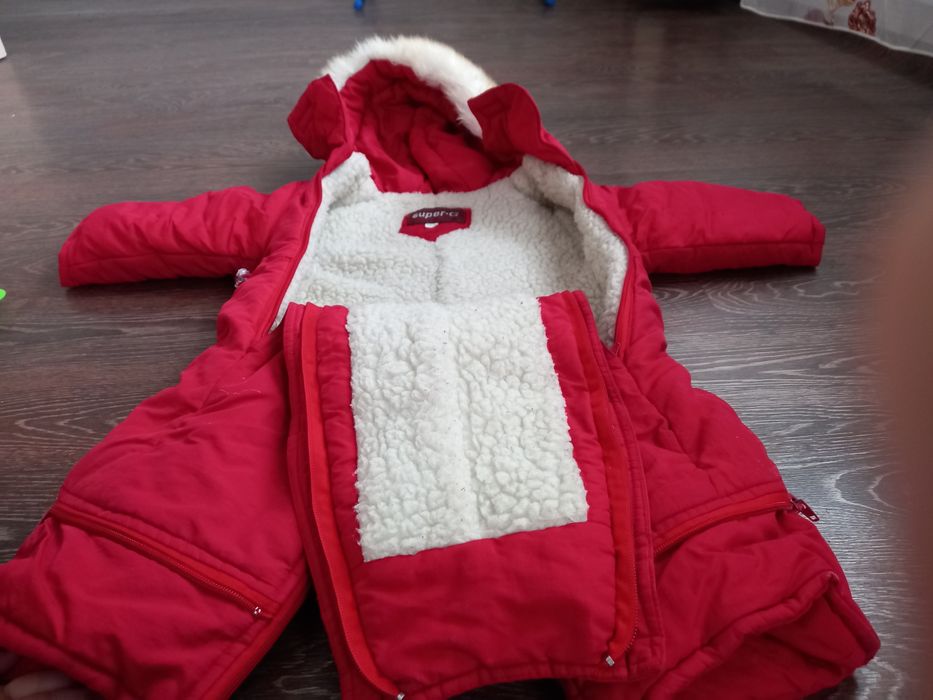 Продам детский комбинезон