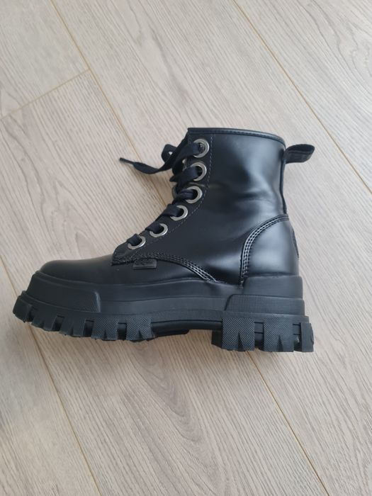 Buffalo Aspha lace up hi