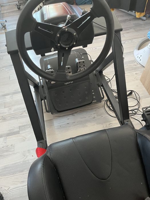 Volan Logitech g923+scaun racing wheel