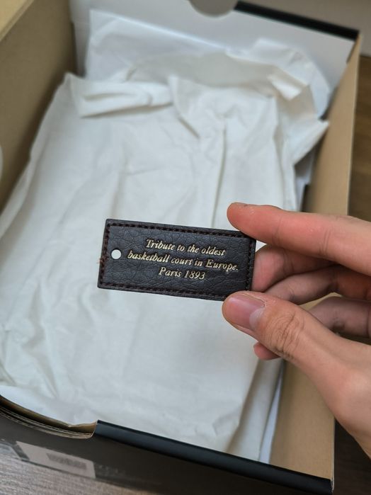 Nike Air Jordan 1 Mid Оригинал