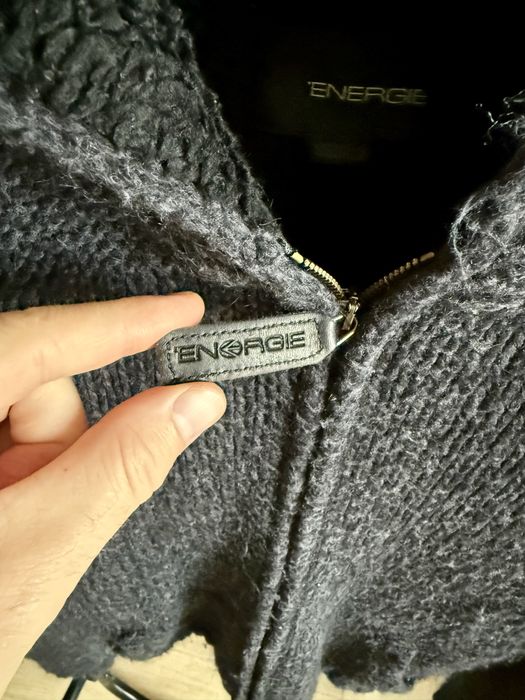 Energie Зимна жилетка от вълна с цип и качулка. Черна. Размер М. ТОП