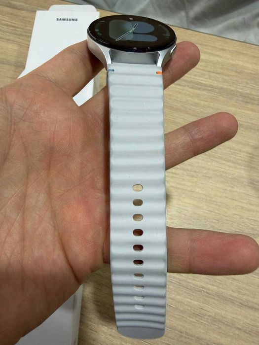 Samsung Galaxy Watch 7 44mm б/у (серый, кулранг)