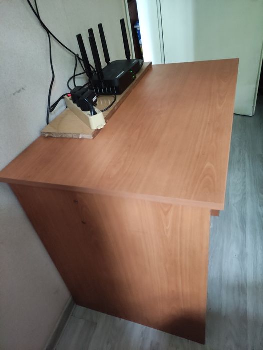 Ученическо бюро запазено