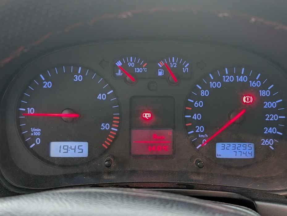 VW Golf 4 (2003) - Motor 1.9 TDI AXR - Întreagă pentru piese (Fără acte)