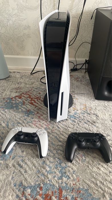 Продам плейстейшн5 версия