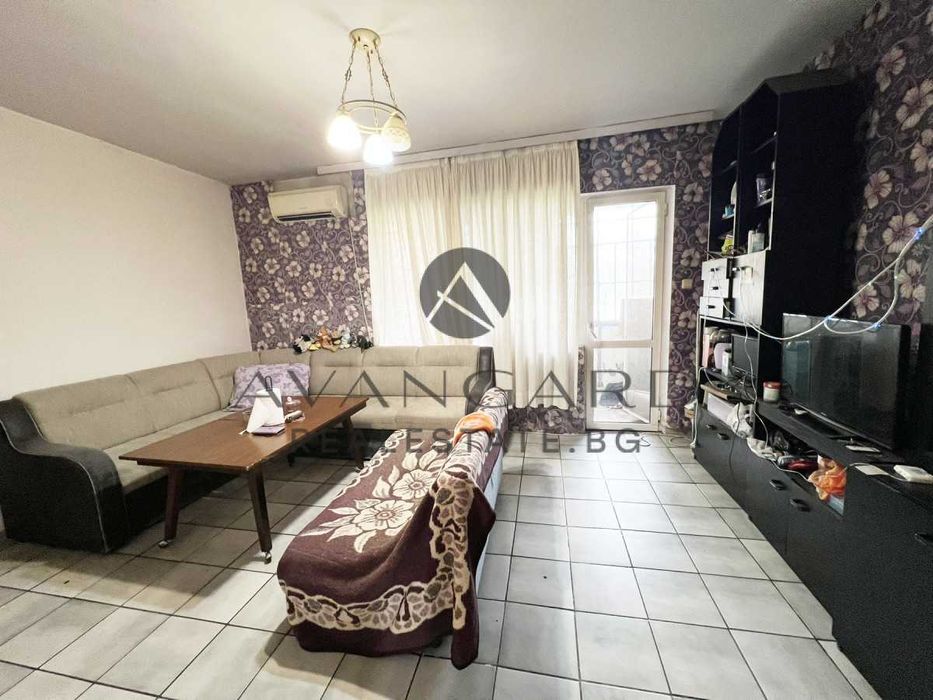 Продава се Тристаен апартамент в Пловдив, Тракия - 68 кв.м за 956 €/кв.м - Снимка #1