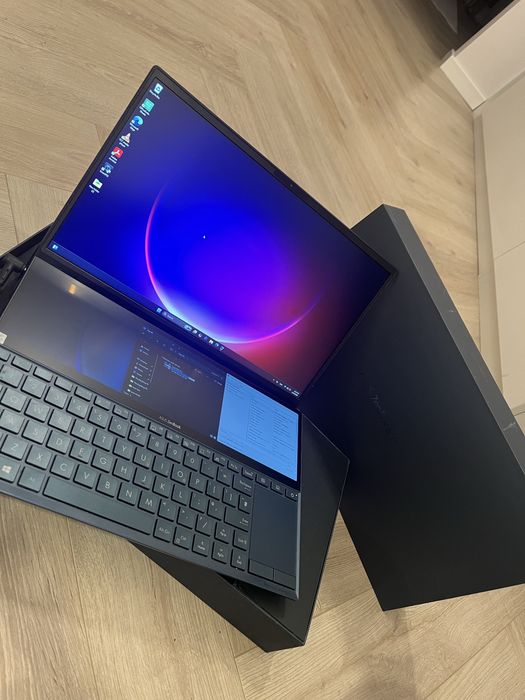 Laptop Asus Zenbook duo - ux481fl