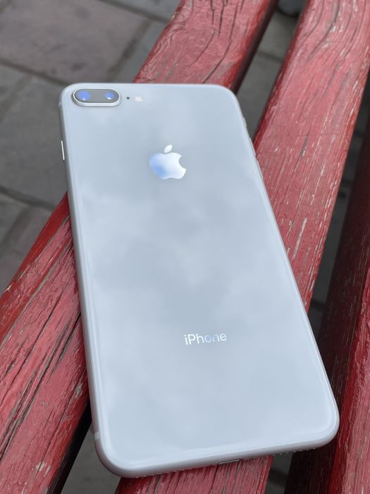 Iphone 8 plus 64gb