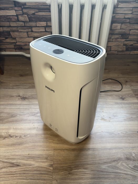 Продам воздухо-очиститель Philips