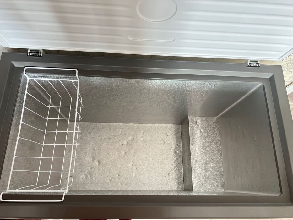 Продам морозильник