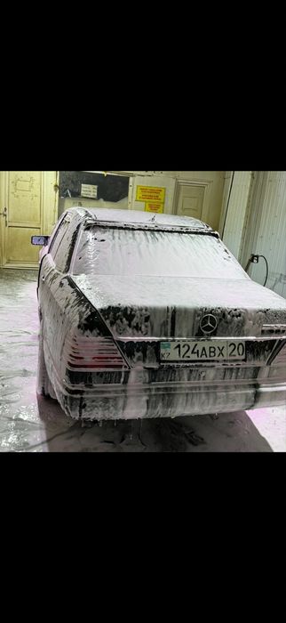 Mercedes-benz w124